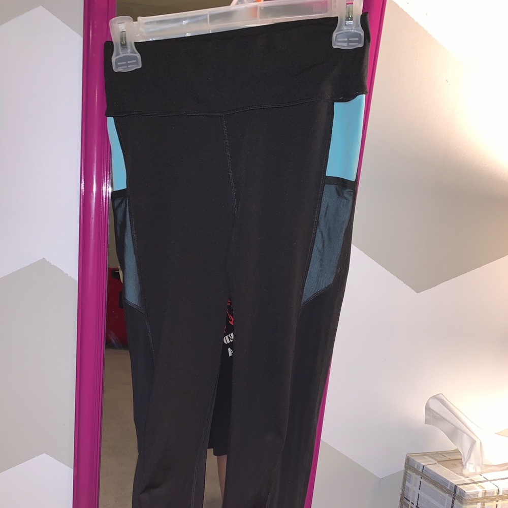 POPFIT Stevie black leggings w blue & mesh pockets